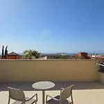 5 Bedrooms * Адехе
