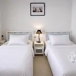 Вилла 5 Bedrooms